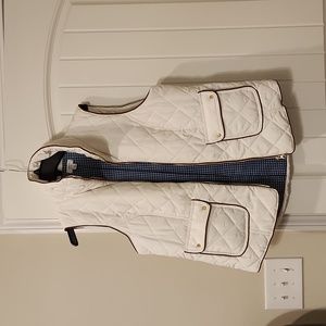 Crown & Ivy off white Vest sz XL